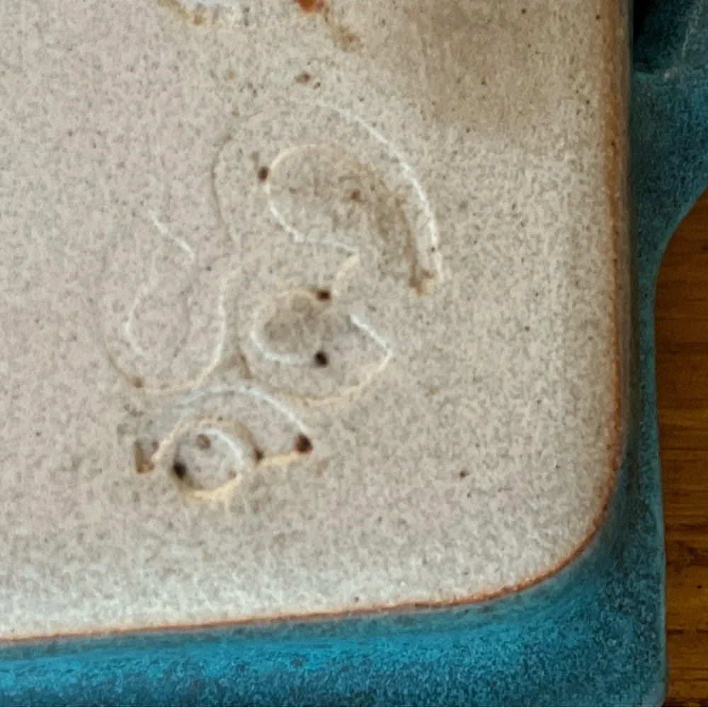 Studio Pottery Tray Signed EUC - Picture 7 of 12